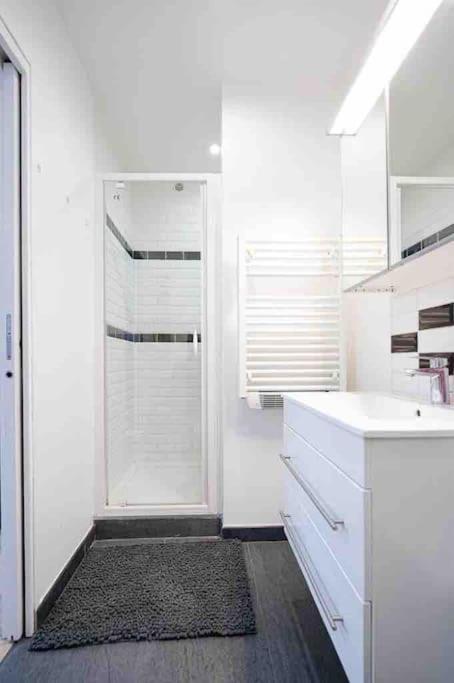 Duplex 45M2 -Zac L'Oreal - Palais De Justice Paris Clichy Ngoại thất bức ảnh